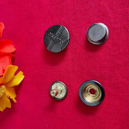 新款直销新式17毫米面501铁四合扣 服饰四合扣 羽绒服四合扣