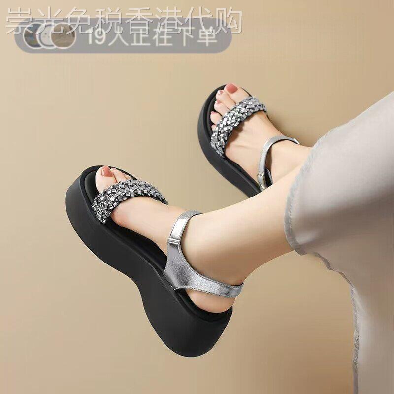 真皮露趾罗马凉鞋女夏季2026新款巨好看魔术贴水钻厚底增高沙滩鞋