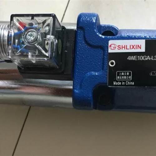 上海立新液压 4WE10GA-L3X/CG24NZ5LO 液压电磁换向阀全新发货