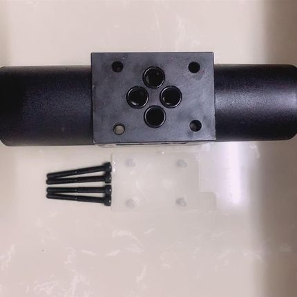 SUNUY液压电磁换向阀DmSG-02-3C2-DL-DC24油研型电磁阀3C3 3C4 3C