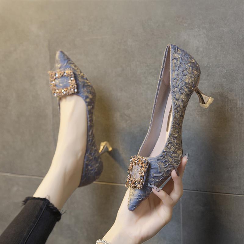 细跟高跟鞋女尖头气质秋百搭软皮不磨脚法式水钻搭扣真皮女鞋单鞋