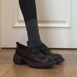 香港复古真皮厚底乐福鞋女2025秋冬新款增高粗跟单鞋英伦风小皮鞋