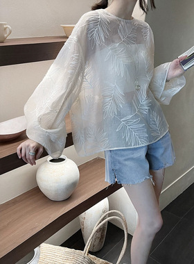 MAR   初打十三行夏暗纹微透圆领提花防晒衫刺绣衬衫女CSA2145
