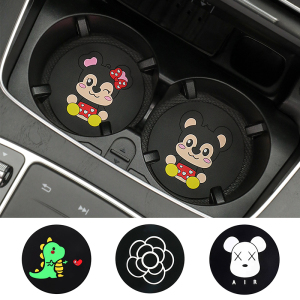 防滑垫车用水杯垫卡通可爱车载置物垫创意个性胶垫汽车内饰用品