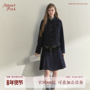 SunsetPark日落公园 复古娃娃领彩点牛仔夹棉外套/百褶裙学院套装