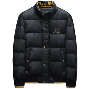 货号23305-P385 钱塘6019 男士2024羽绒服标90白鸭绒 沙发图图片