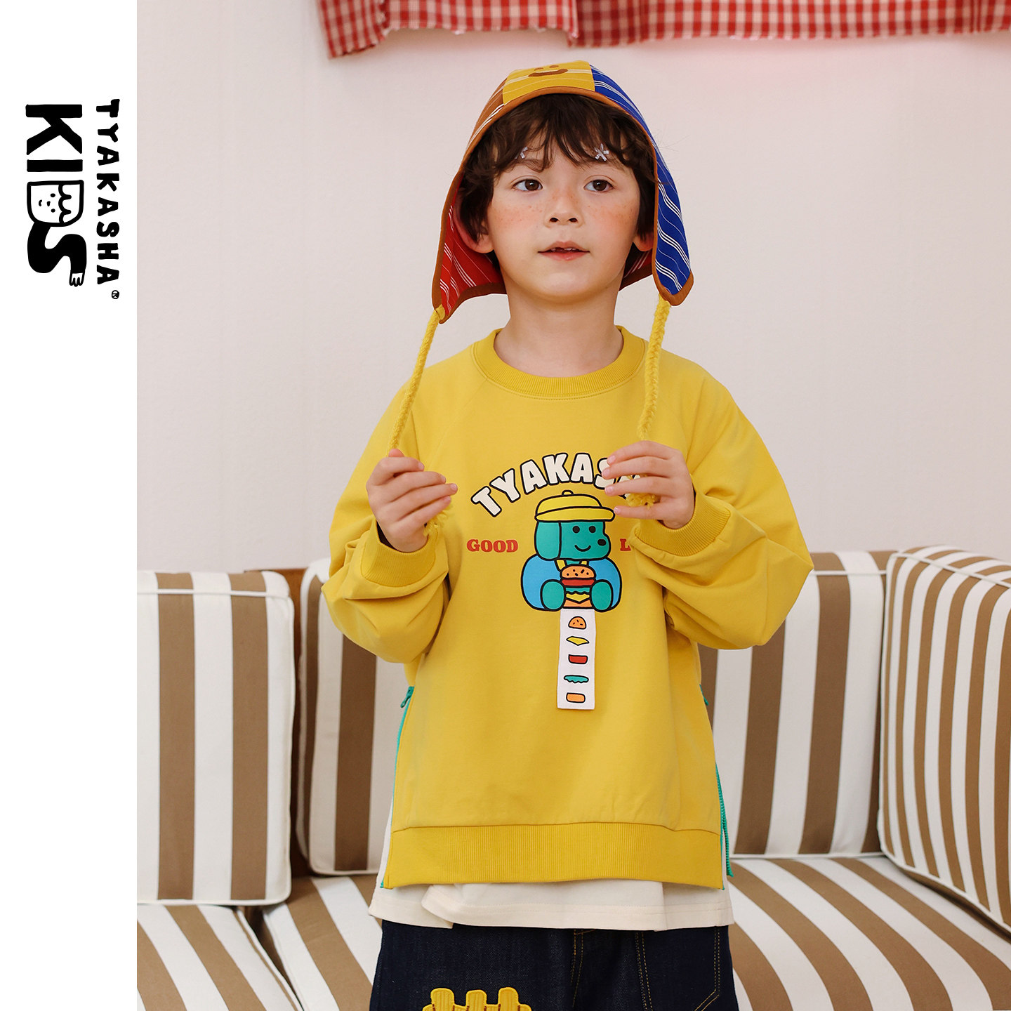 TYAKASHAKIDS塔卡沙童装上衣2026春季新款男女童黄色圆领宽松卫衣