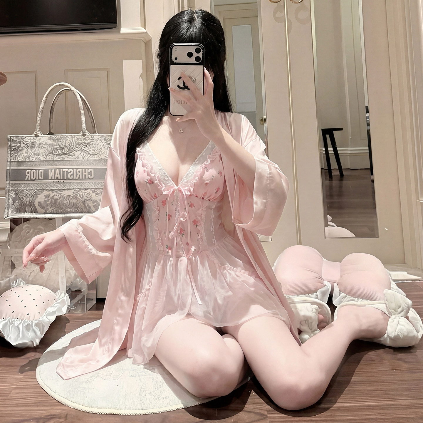 新款两件套女士粉色碎花蕾丝冰丝睡裙领吊带睡袍纯欲风缎面家居服