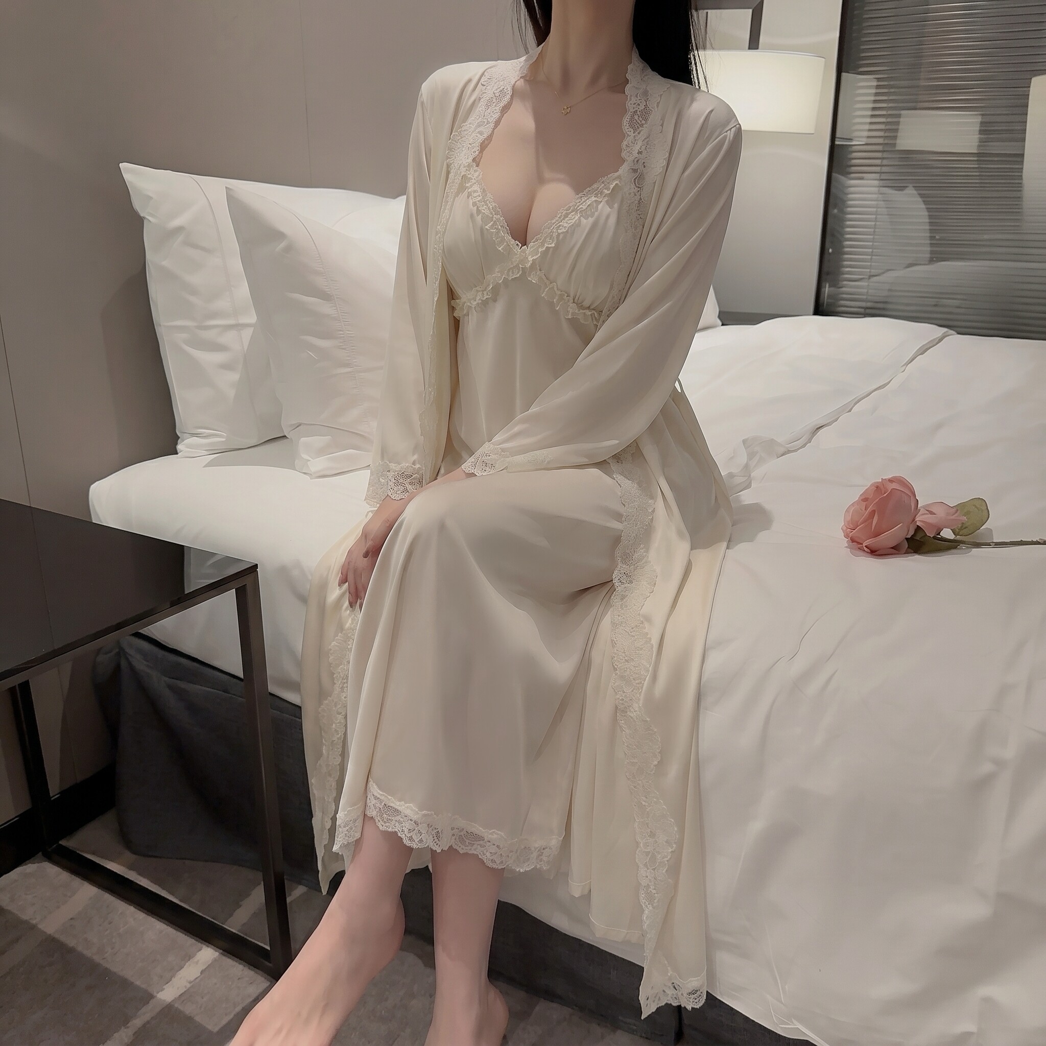 新款纯欲蕾丝吊带性感睡裙睡衣女