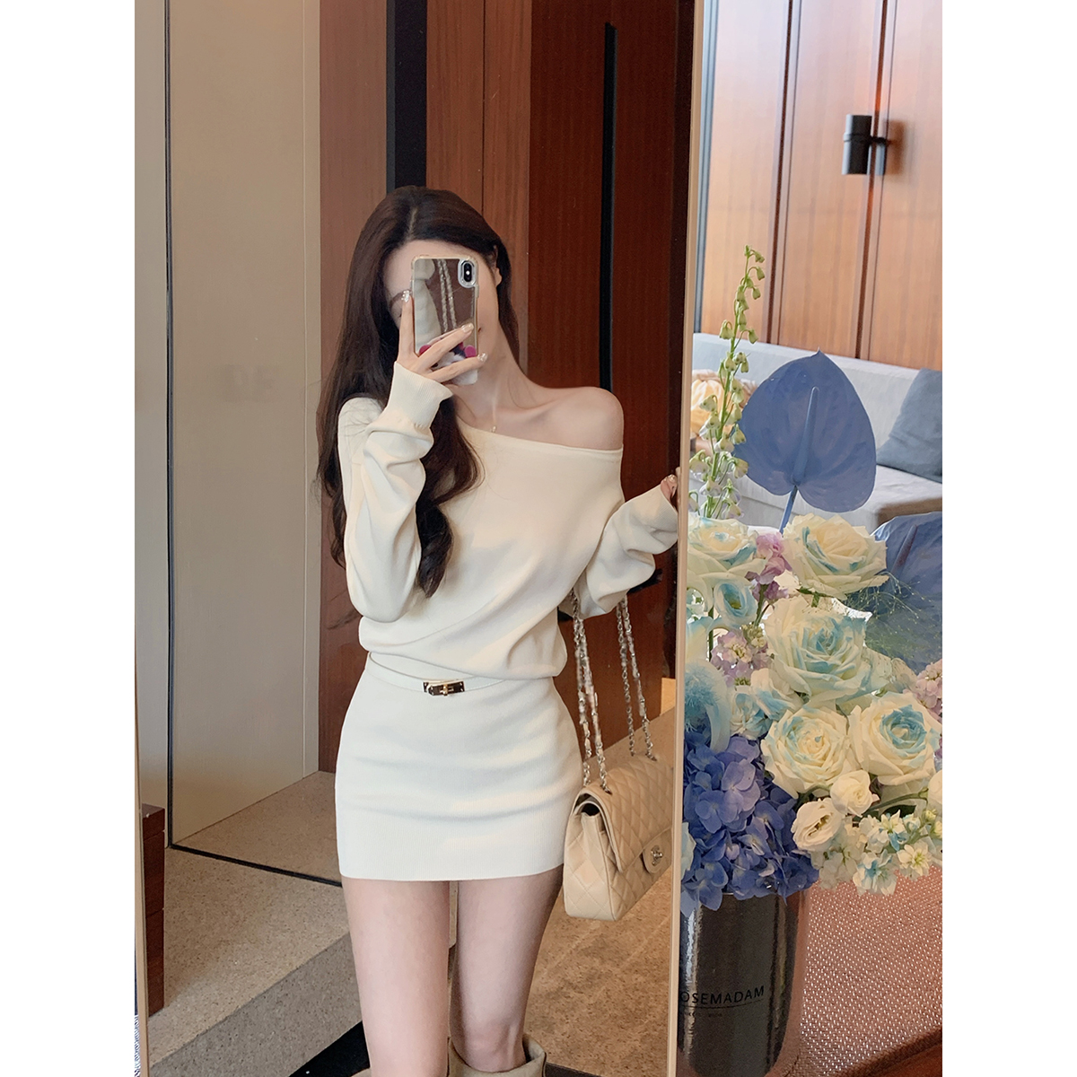 JustQin【月光漫肩】2025新款秋装性感斜肩针织裙短裙连衣裙女