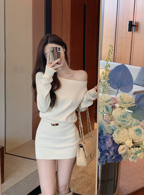 JustQin【月光漫肩】2025新款秋装性感斜肩针织裙短裙连衣裙女