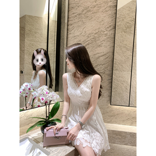 JustQin【冰肌玉骨】2025新款夏装白色蕾丝短裙气质收腰连衣裙女