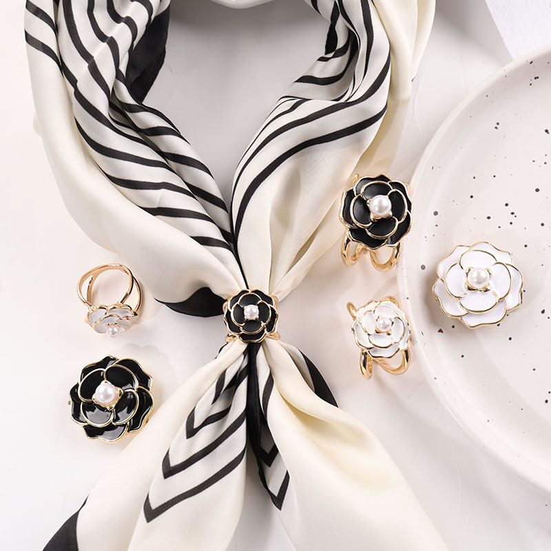 新款复古山茶花丝巾扣小众设计高端女百搭配饰爆款围巾方巾扣胸花