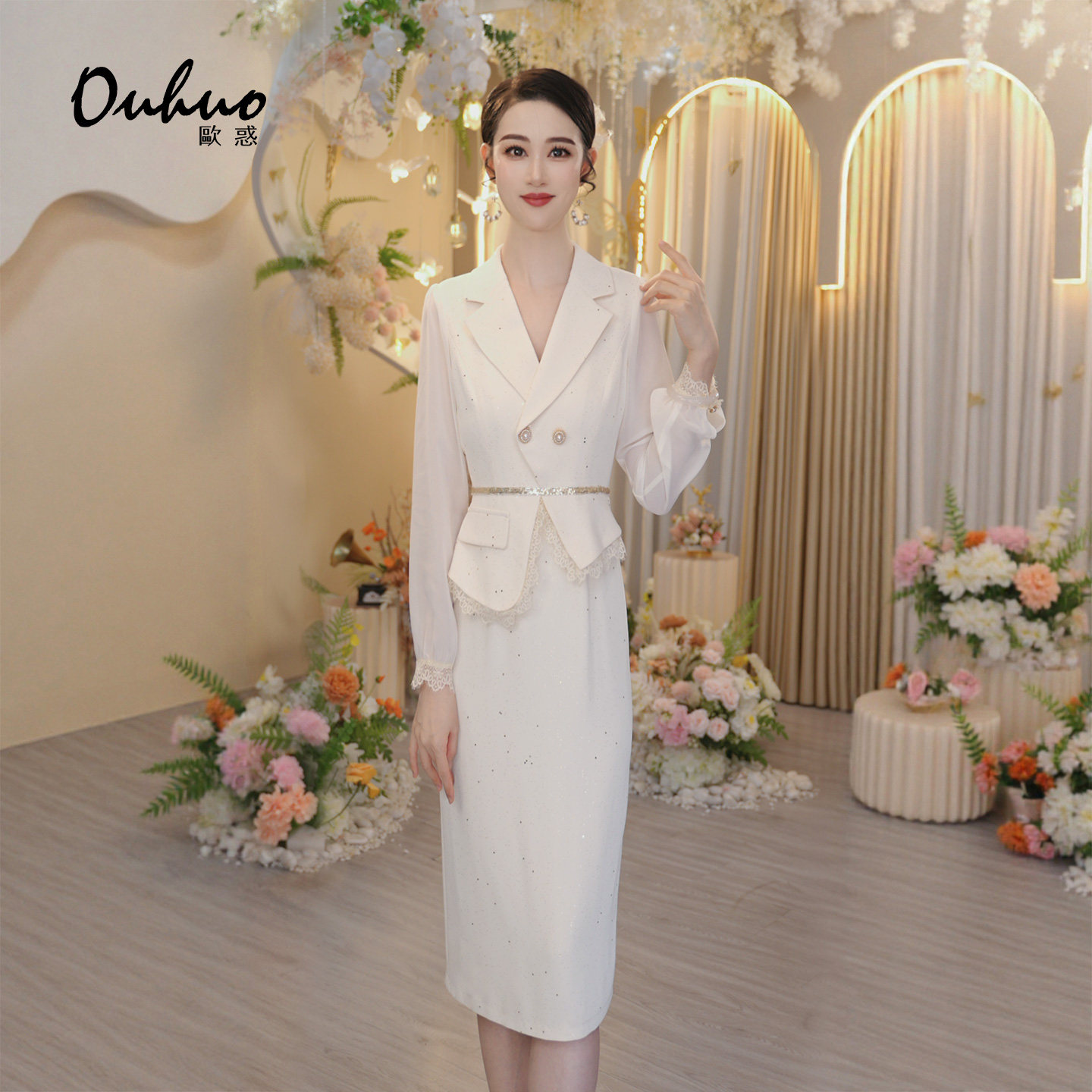 不规则蕾丝边法式连衣裙女2025秋季新款长袖收腰裙子OHDRI09008