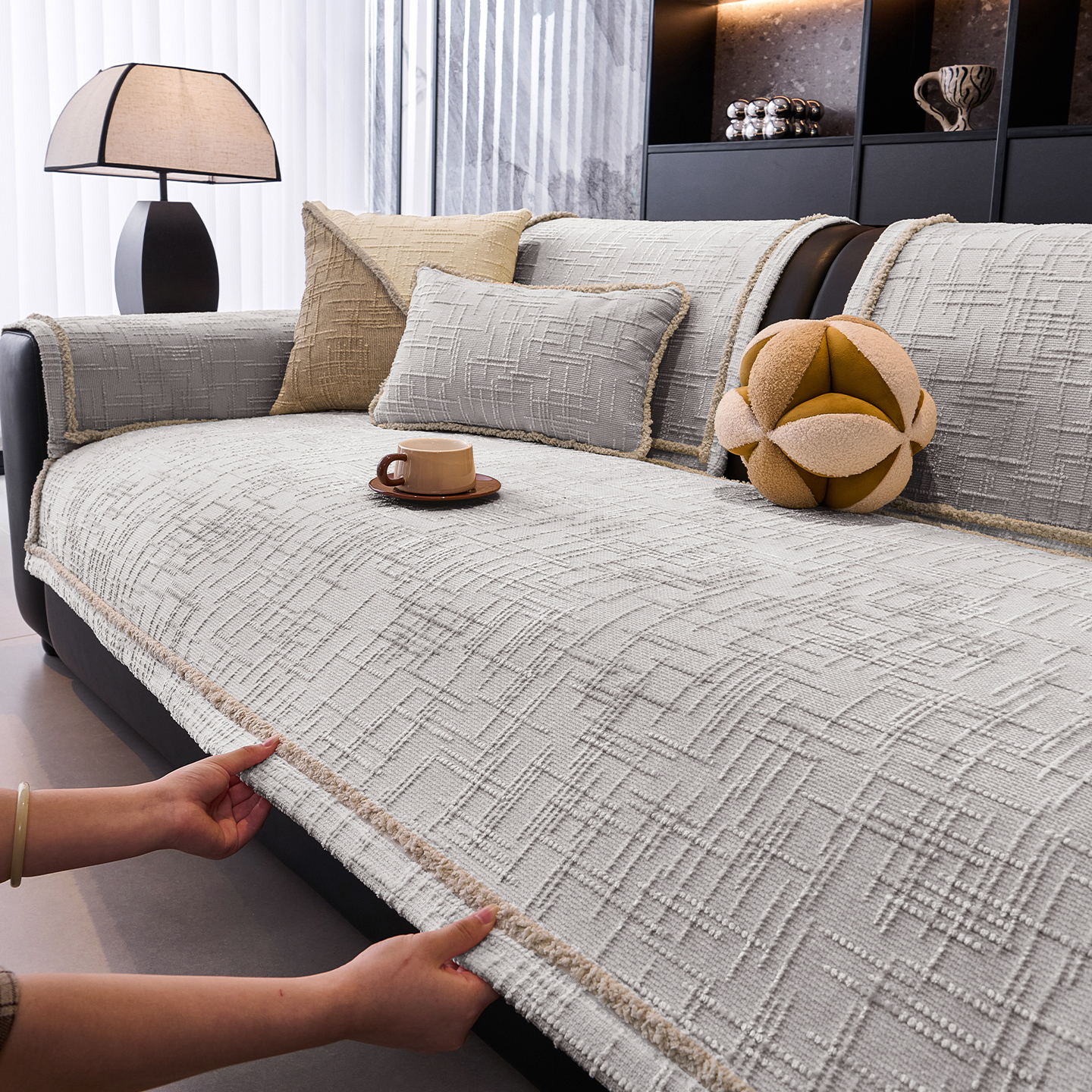 轻奢高级感皮沙发四季通用2025新款固定防滑直排坐垫子盖布套罩巾