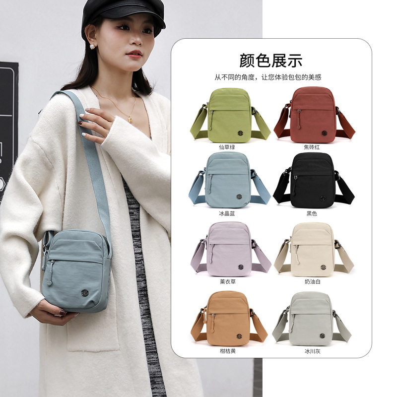 日本轻便帆布手机包女迷你小包包