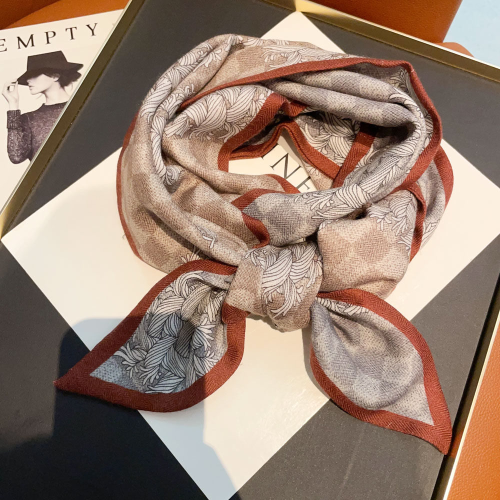 气质百搭真丝羊毛长条斜角领巾围巾真丝护颈围脖女秋冬高级感羊绒