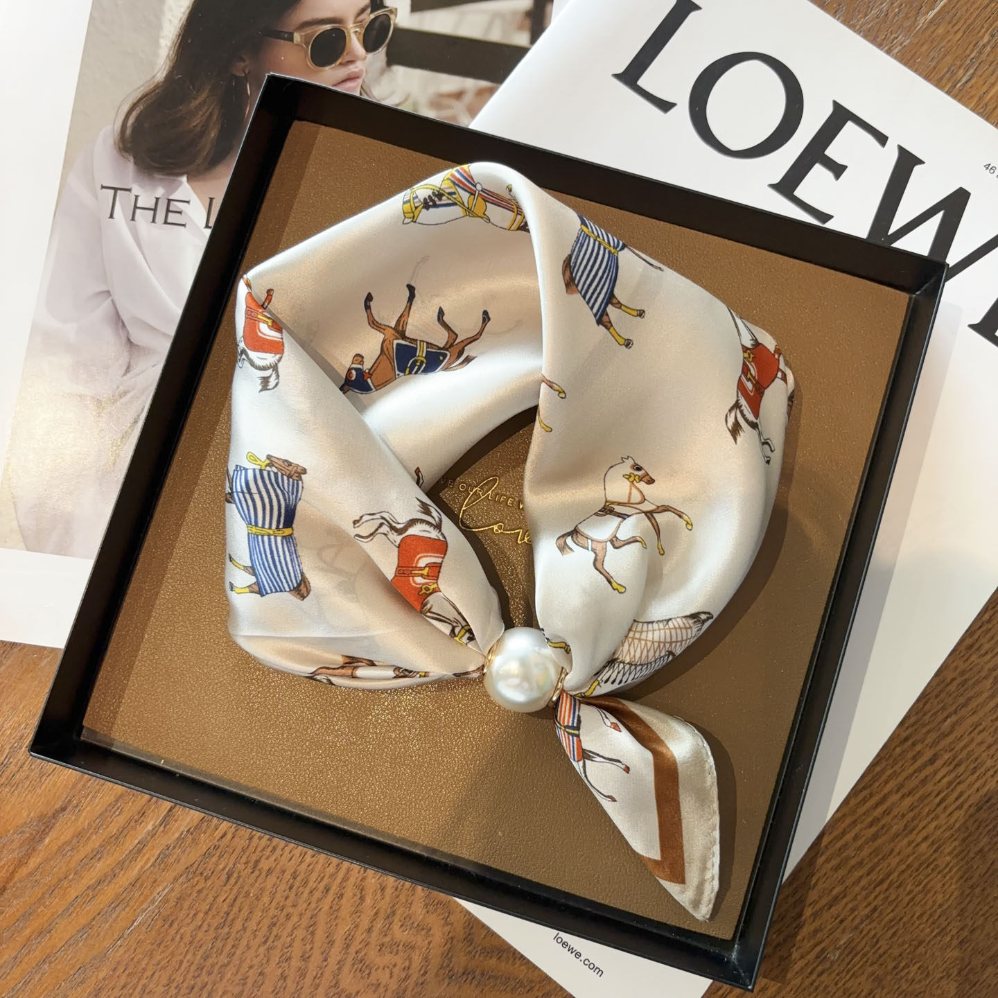 高级感珍珠项链真丝丝巾女春夏薄领巾磁吸扣100%桑蚕丝锁骨链围巾,服饰配件/皮带/帽子/围巾,围巾/丝巾/披肩,淘宝优惠券,粉丝福利购,淘宝优惠卷