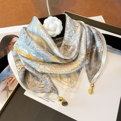 时尚真丝磁吸扣围巾春秋季方巾三角丝巾女100%桑蚕丝披肩护颈围脖