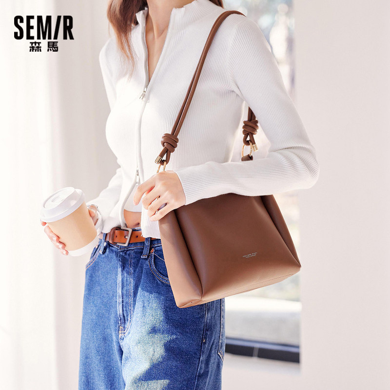 森马包包水桶包女2025新款简约通勤单肩包休闲风手提包大容量女包,箱包皮具/热销女包/男包,水桶包,淘宝优惠券,粉丝福利购,淘宝优惠卷