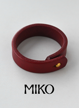 2025夏季新款真皮羊皮手环手镯女时尚简约百搭手饰轻奢高级感