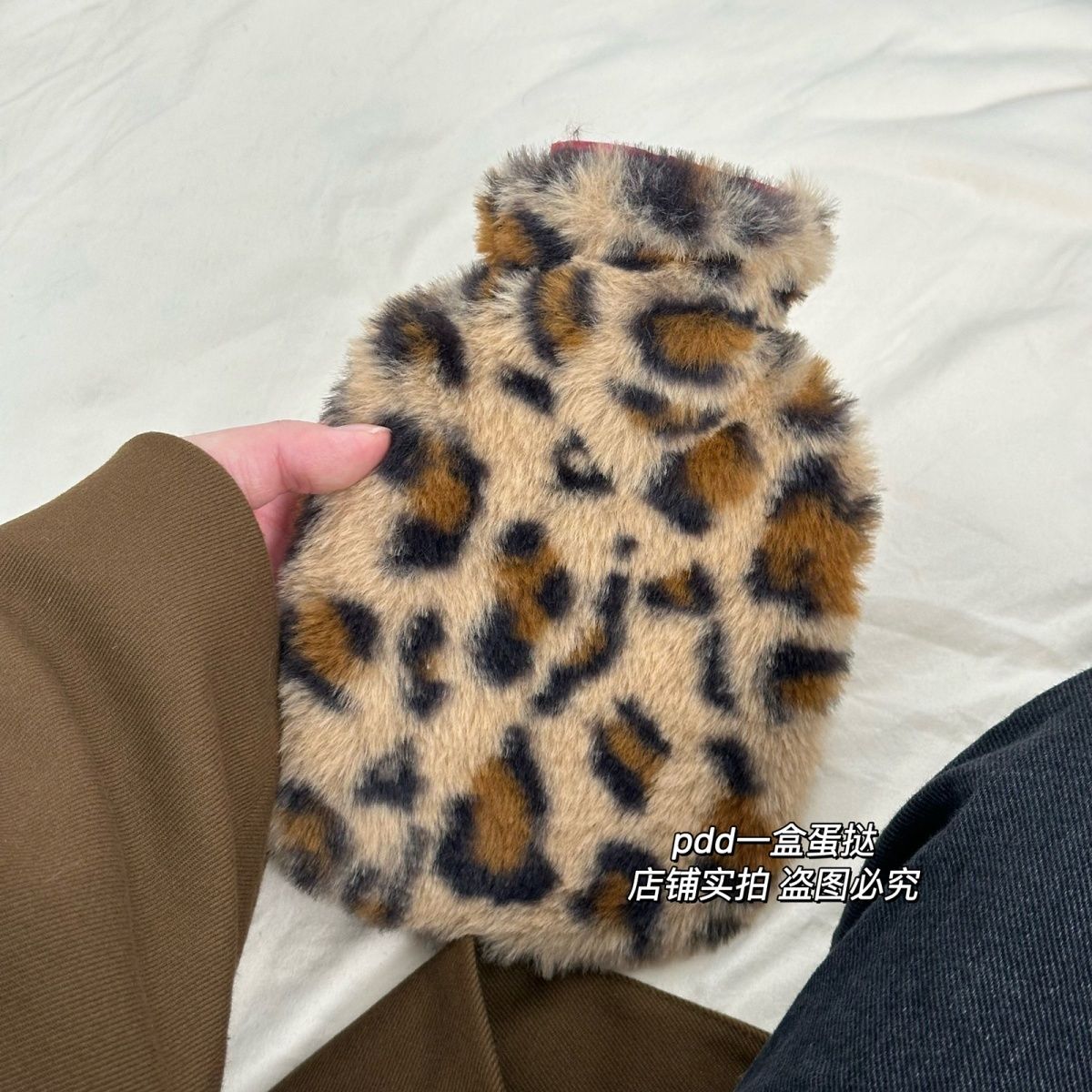 新款豹纹热水袋毛绒冬季注水热水袋学生宿舍随身暖手宝暖水袋
