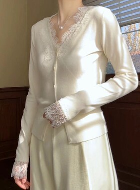 郭九九呢 法式温柔V领蕾丝拼接百搭针织打底毛衣毛衫G923A08593-2