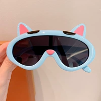 Синяя собака-робот