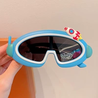 Синий космический космический корабль