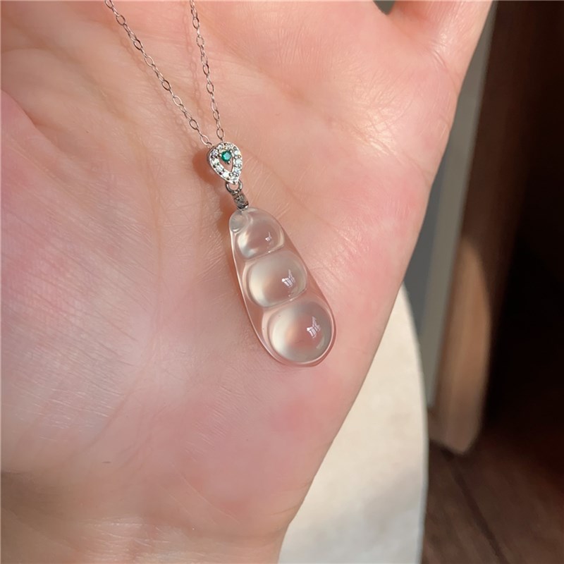 天然高冰透白玉髓四季豆项链 豆角福禄寿925银链女款吊坠礼物