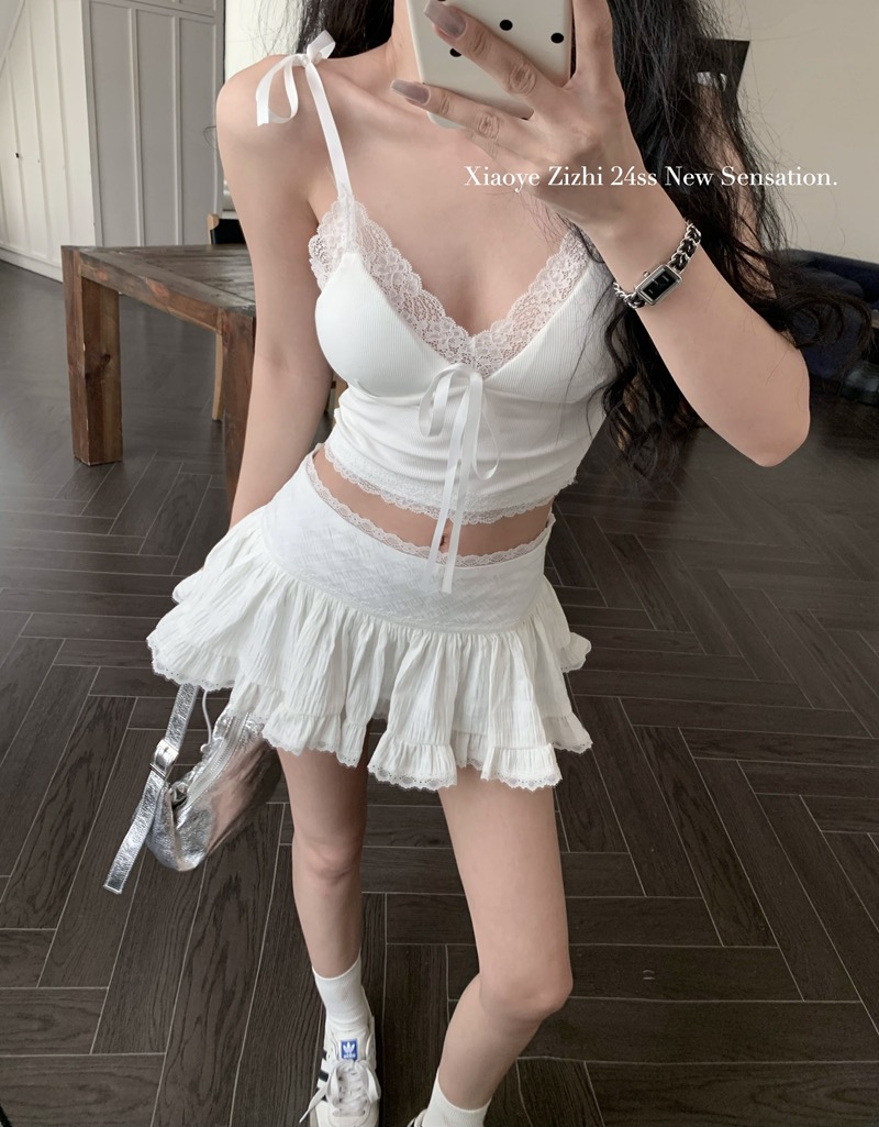 性感短款辣妹吊带背心女夏季2024