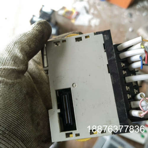 CJ1W-ID211 好用的 1-3议价