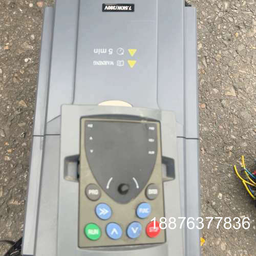 华昌变频器LC880-7R5G/11P，7.5KW/380V