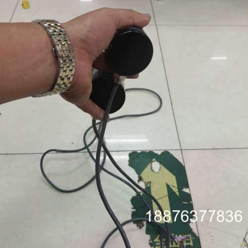 编码器E6F-AG5B有2个，95新质保一年包邮，一个议价