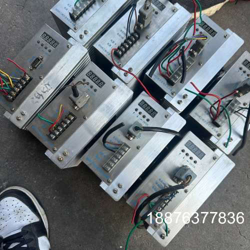 SD306大地步进驱动器成色漂亮 有几十个议价