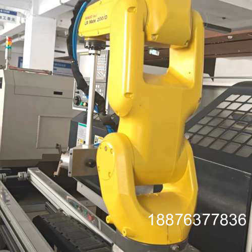 发那科200iD标准版现货一套成色不错，性能OK议价