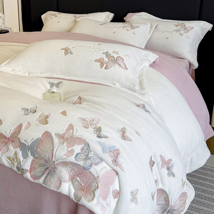 高端A类牛奶绒四件套珊瑚绒冬季加绒被套加厚婴肤绒床上用品套件