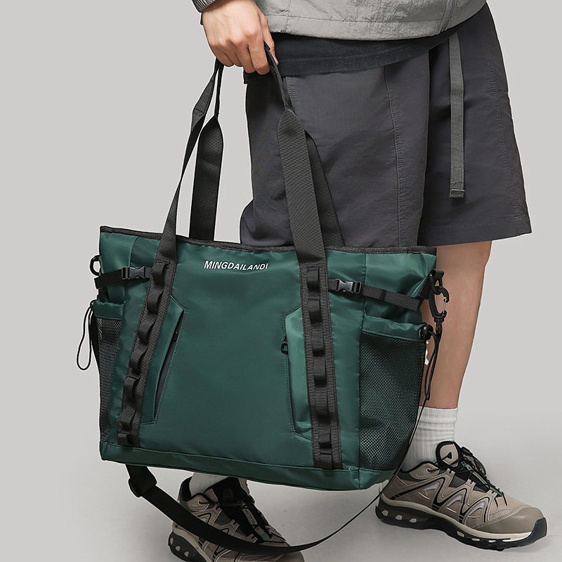 大容量通勤托特包运动健身女包户外旅行单肩包男出差行李袋斜挎包