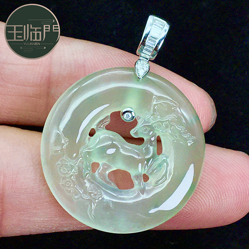 玉临门 天然缅甸老坑a货翡翠玉石雕刻冰种晴水鹿牌翡翠吊坠女士