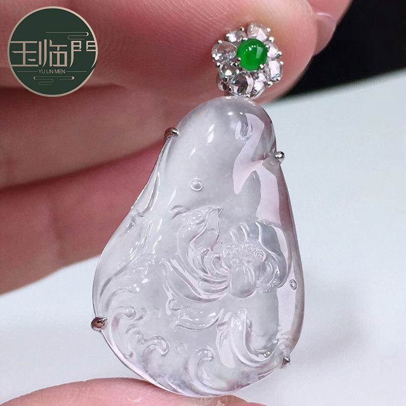 玉临门缅甸老坑天然a货翡翠冰种白底如鱼得水18k金镶嵌翡翠吊坠女