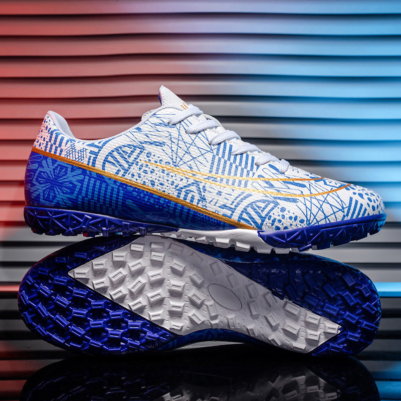 足球鞋男低帮碎钉长钉夏季小学生儿童训练专用特价批发成人运动鞋