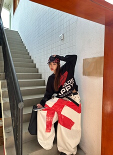 出众帅哥」早秋黑红十字华夫格宽松遮肉t恤长袖卫衣