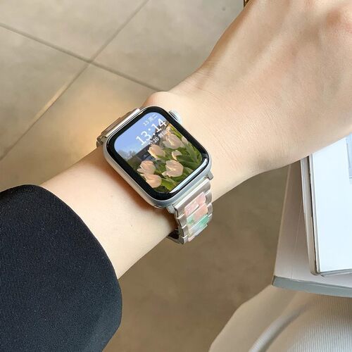 适用AppleWatch金属三珠折叠表带
