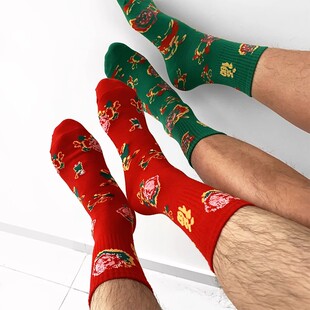 本命年大红色袜子男士中筒纯棉东北大花防臭吸汗结婚喜庆新年礼物