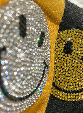 ACHIC韩国进口闪亮水钻笑脸中筒袜ins火龙果粉荧光绿黑白色堆堆袜