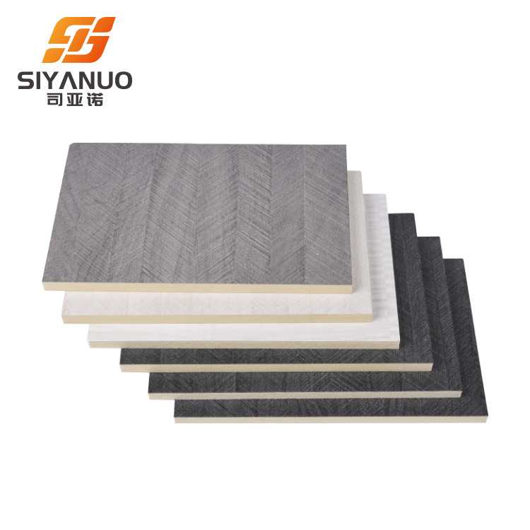 新款直销工厂现货KTV酒店饰面板 9mm饰面kd板免漆木纹木饰面板 支