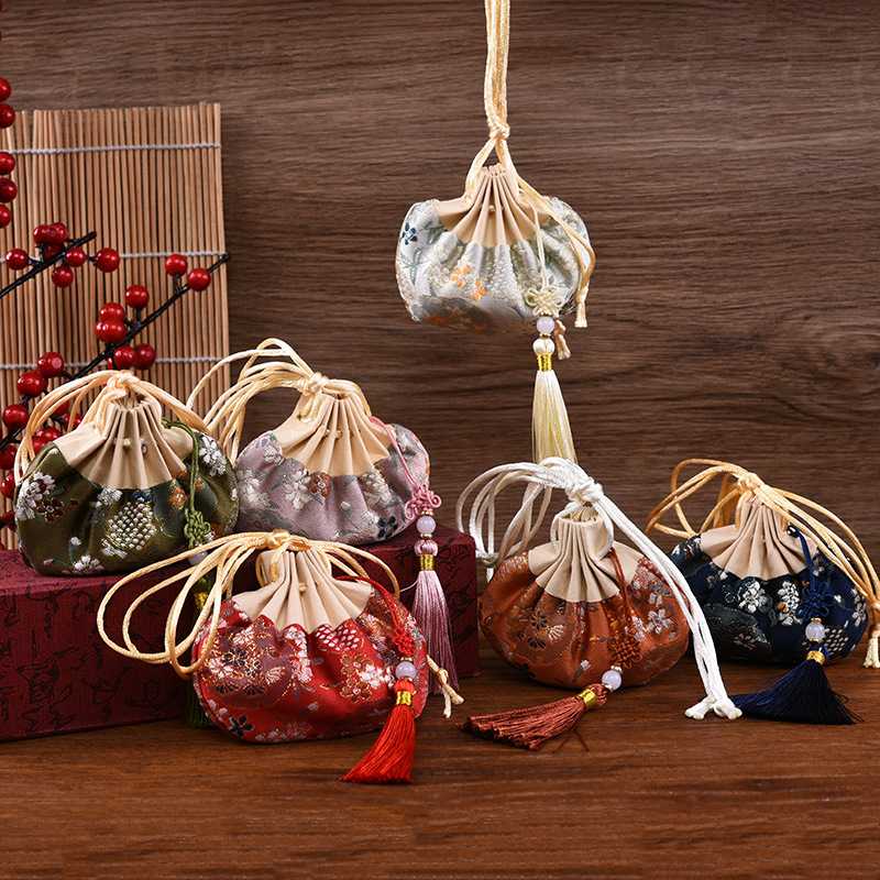 新款直销新款古风香包刺绣香袋复古荷包福袋锦囊diy随身挂件 香囊