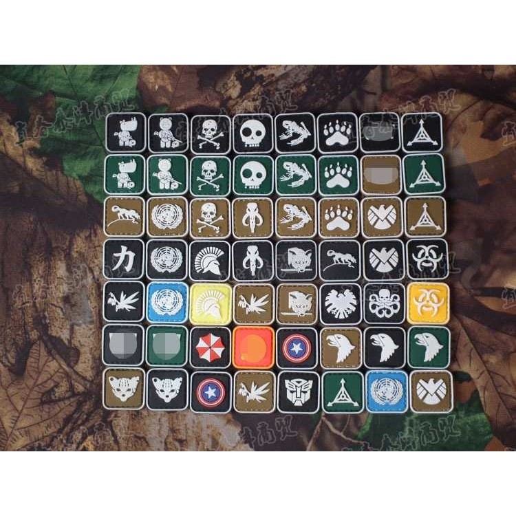 新款直销夜光迷你魔术贴章 PVC免洗胶贴臂章 户外战术包贴各种配,模玩/动漫/周边/娃圈三坑/桌游,桌游配件/卡套/保护膜,淘宝优惠券,粉丝福利购,淘宝优惠卷