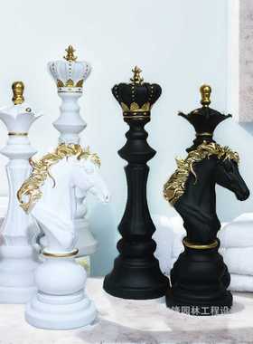 新款直销高端中国国际象棋树脂摆件酒柜国王王后战马棋子棋盘家用