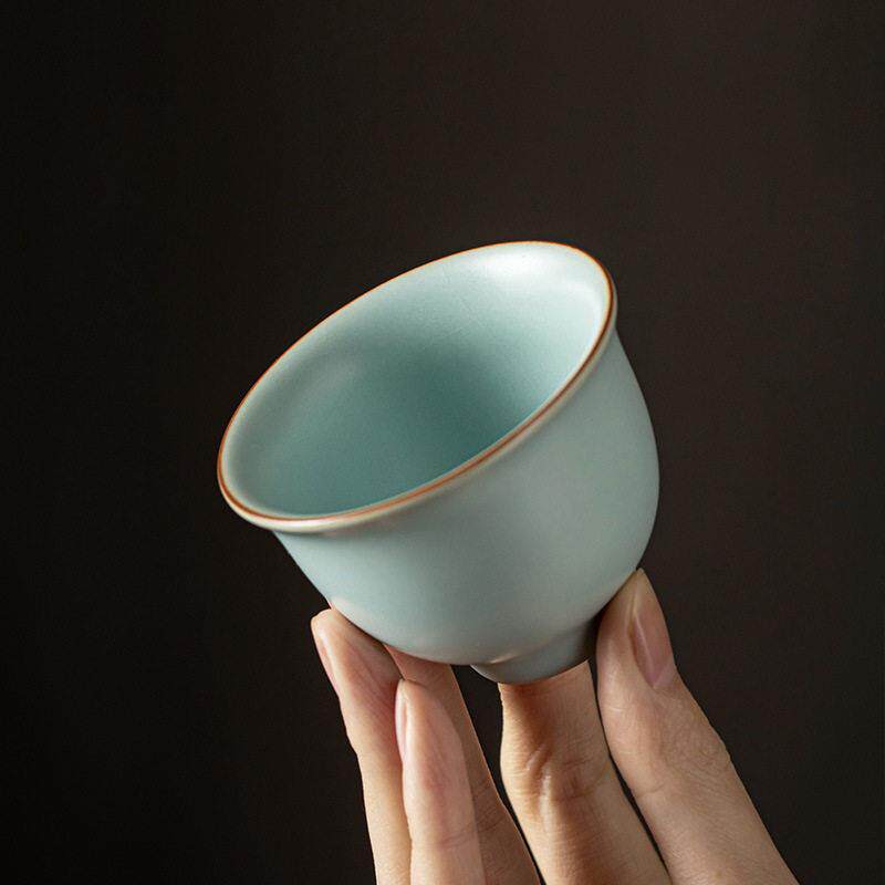 新款直销仿宋天青汝窑品茗杯家用主人杯陶瓷普洱茶杯功夫杯个人专